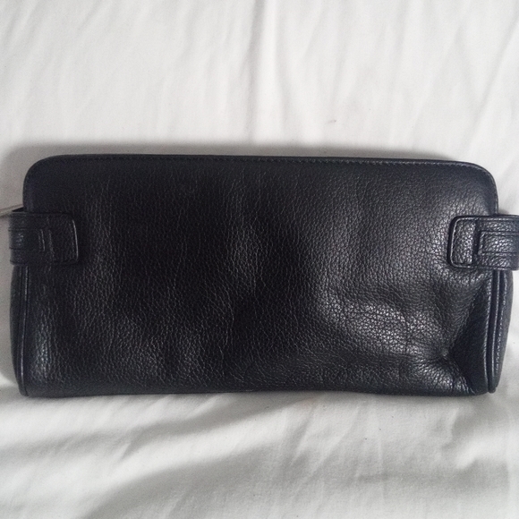 NWOT- Black Zipper "Express" Clutch - Picture 2 of 4